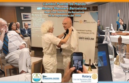 Cambio Puente de mando Rotary Mariners Barcelona.