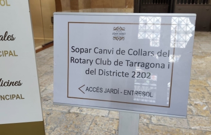 Canvi de collars del Rotary Club de Tarragona i del Districte 2202